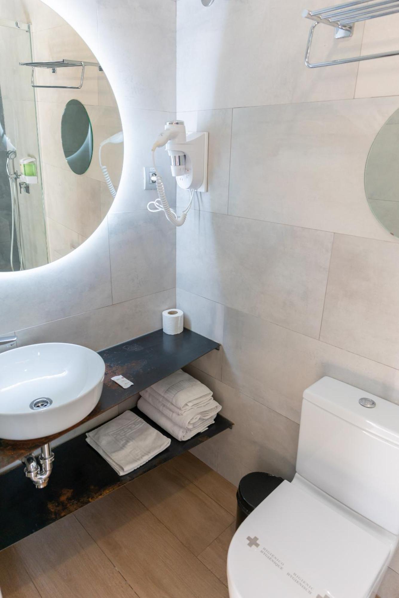 Juliette-gran Via Hostal Madrid