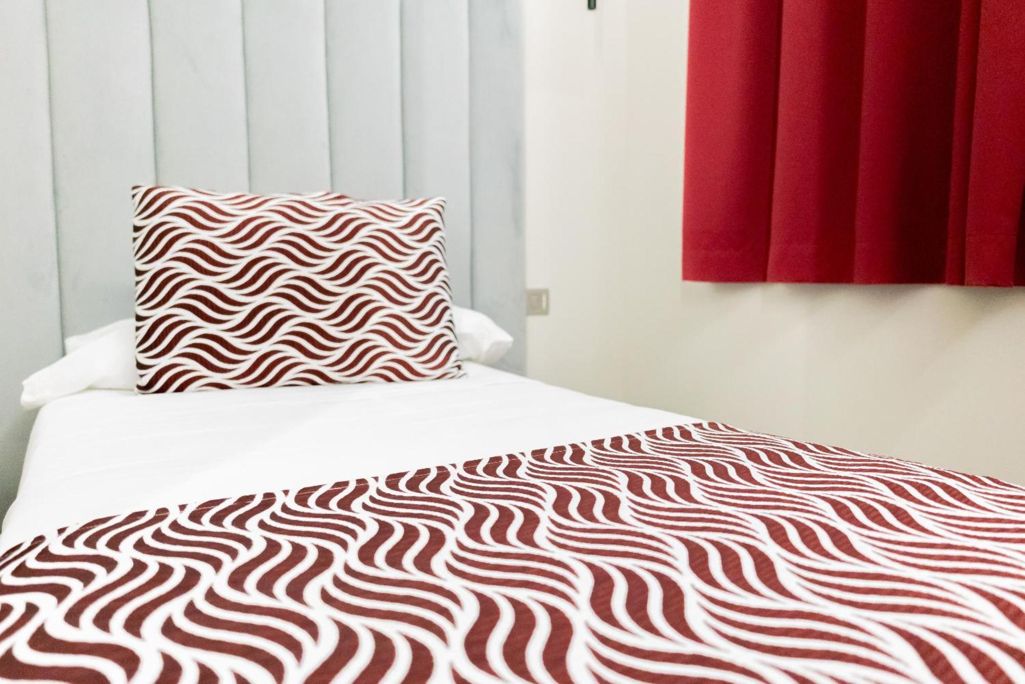 Juliette-gran Via Hostal Madrid