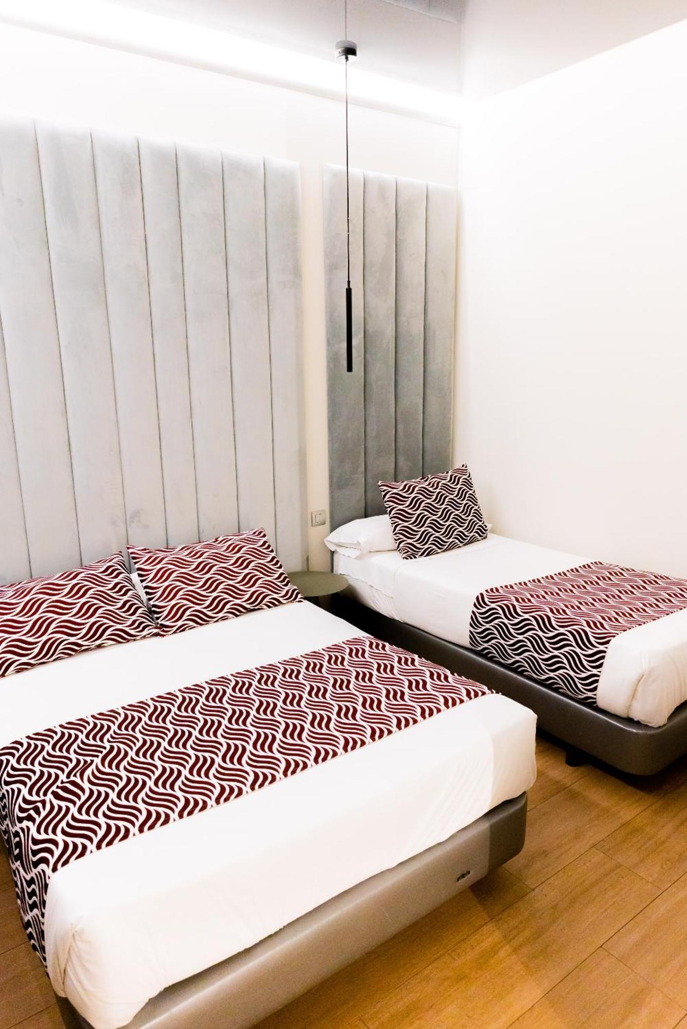 Hostal Juliette-gran Via Madrid