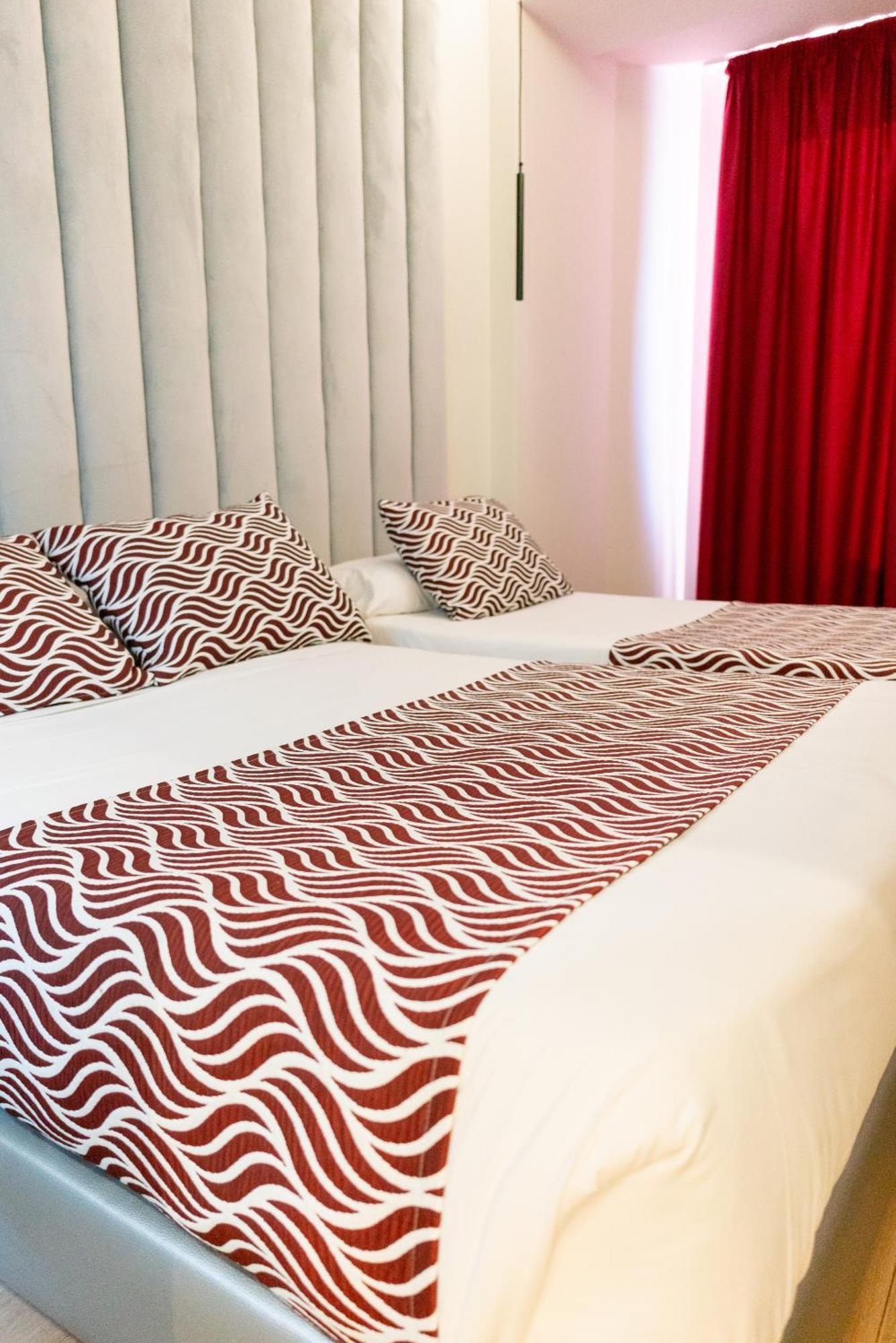 Hostal Juliette-gran Via Madrid