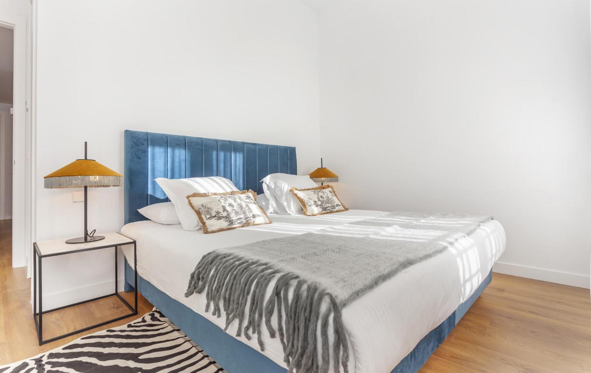 Cibeles Luxe In Apartamento *