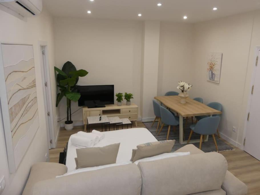 Apartamento For Temporal De 2 Lun15 *