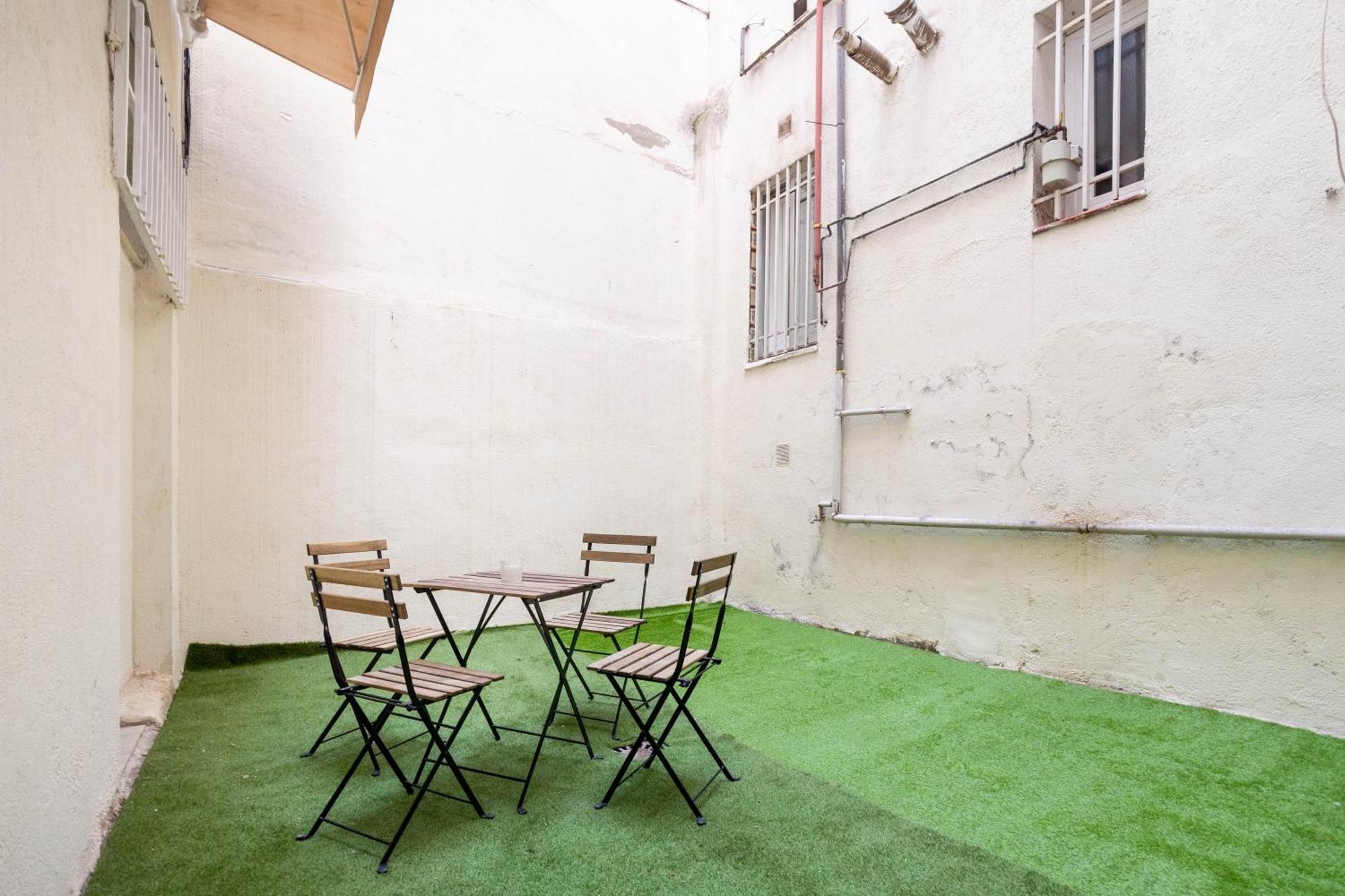 Loft Reformado En Marques De Vadillo Con Patio Privado Apartamento *