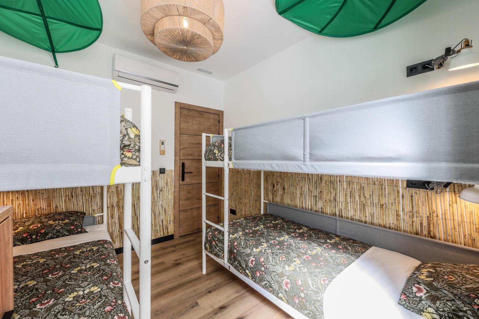 Hostel Eliseo - Livingcoworking - Malasana