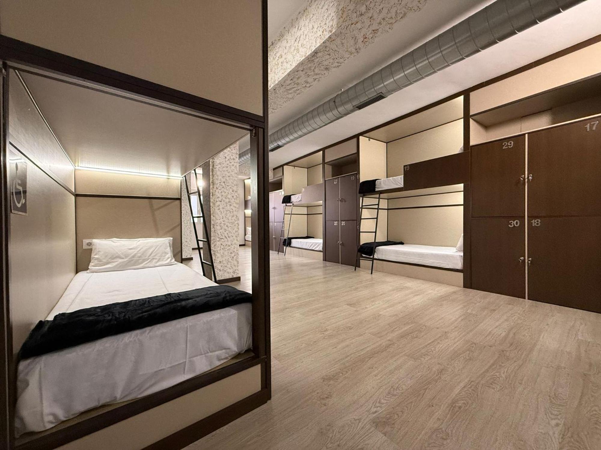 Tkh-rooms Mate *