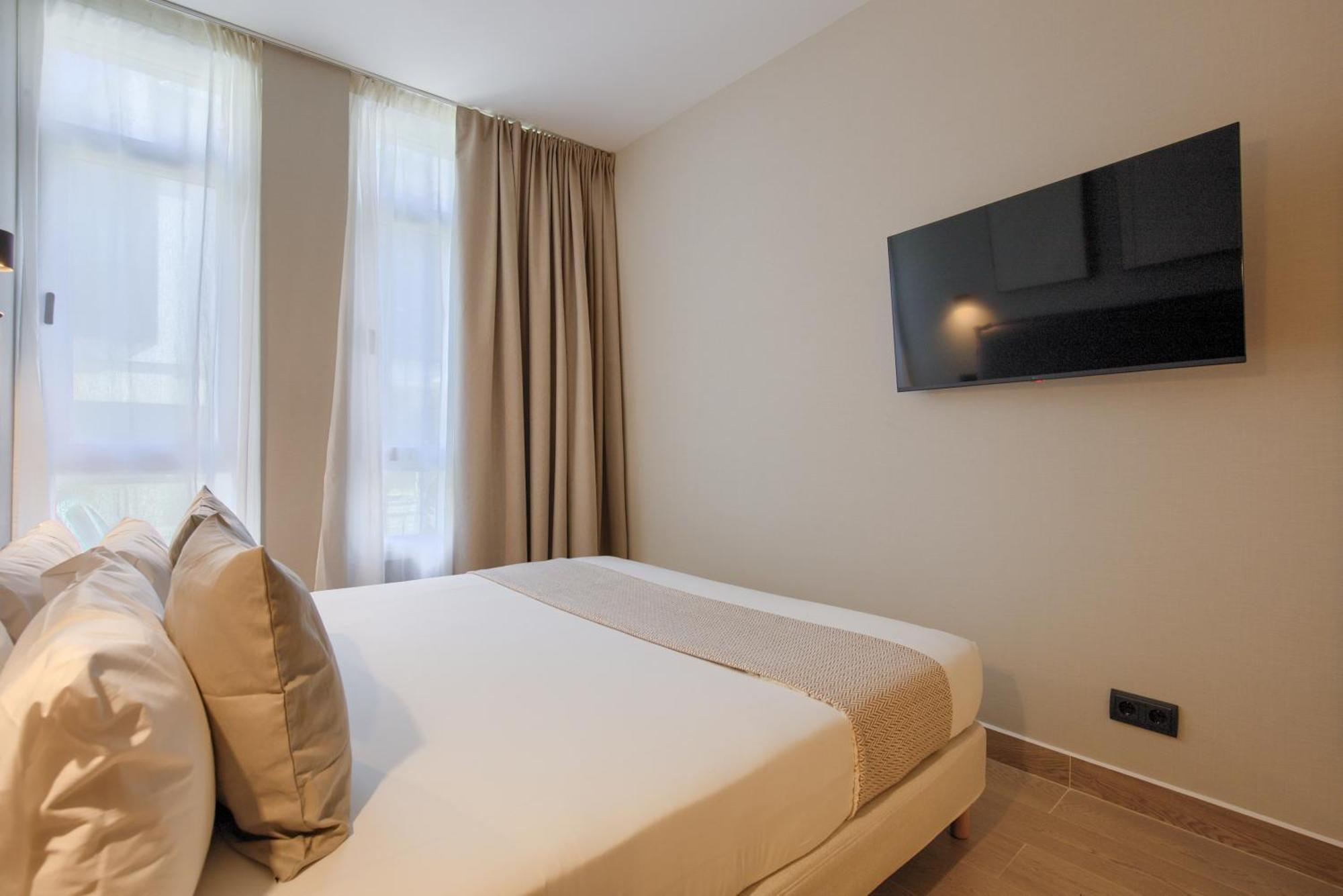 Dobo Homes - L35 Apartment Madrid