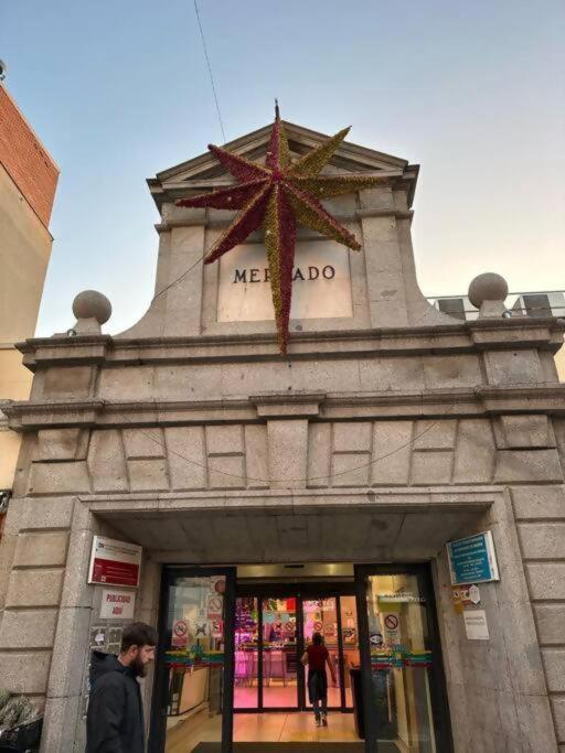 Apartamento Market Martinez De La Riva I Madrid