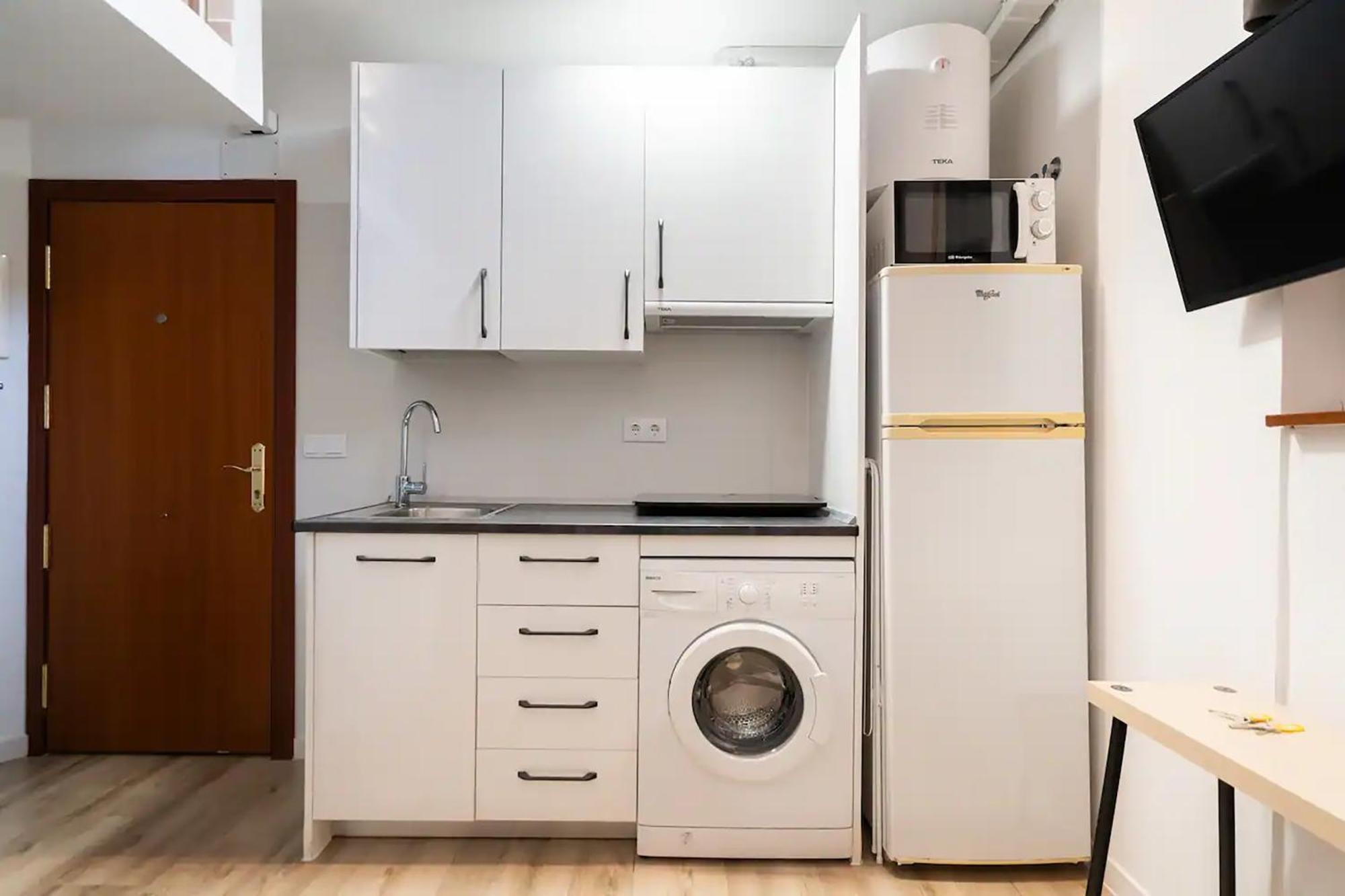 Apartamento Parque De La Emperatriz - Estudios En El Barrio Abrantes *