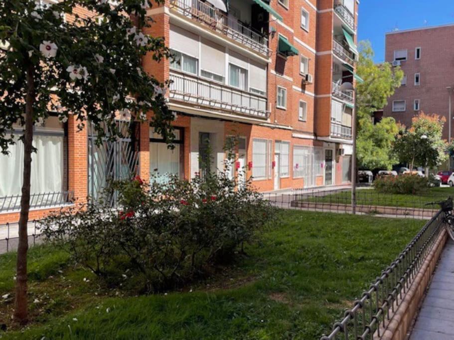 Nuevo Y Confortable En Vista Alegre Apartment Madrid