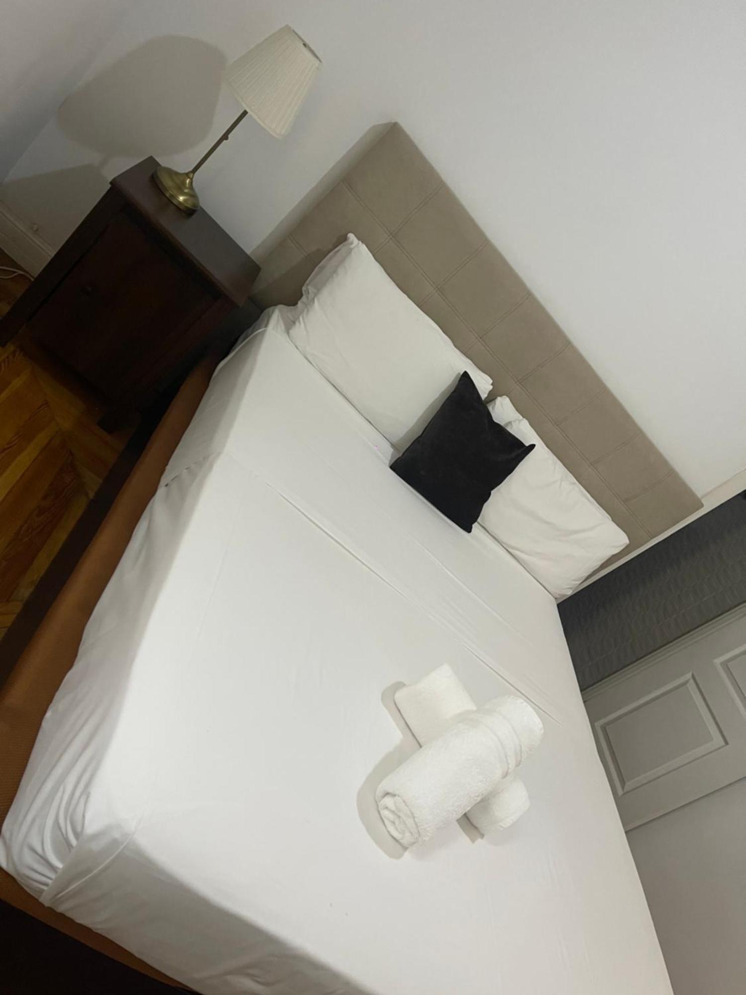 Pensión Grand Via House 3*