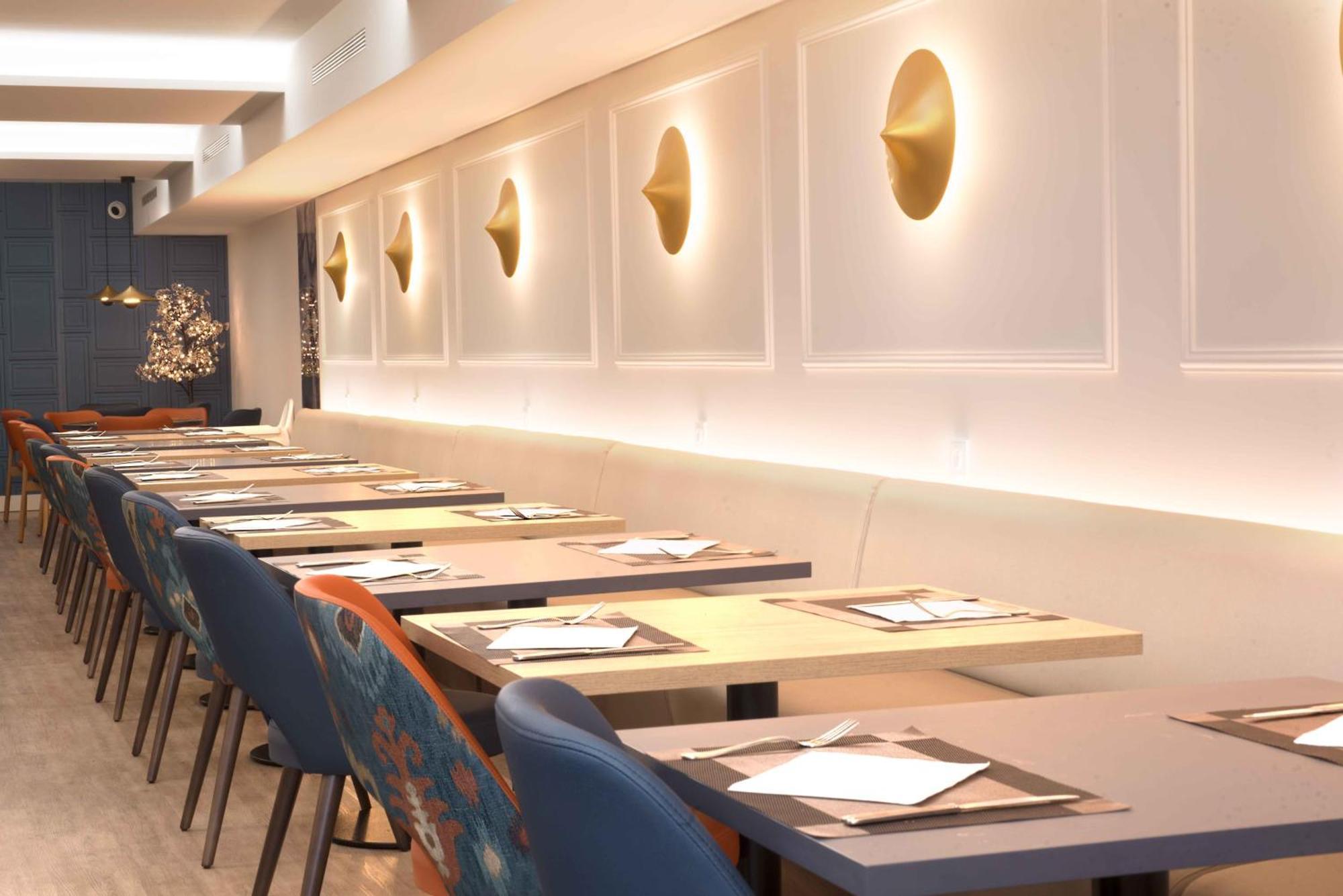Hotel Gran Versalles 4*