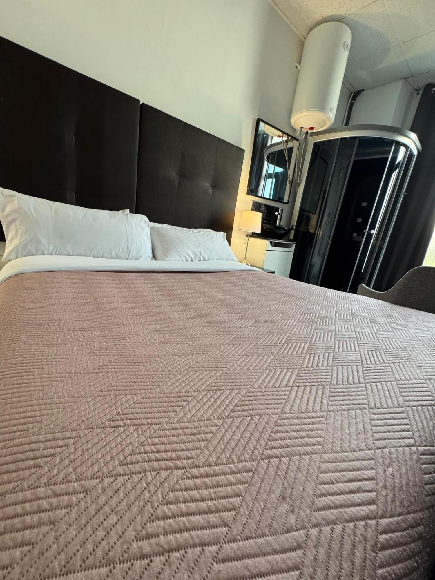 Guest house Opera Lux *