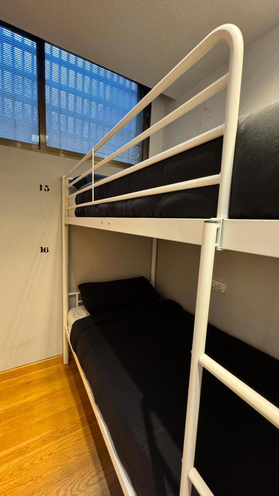 Hostel Puerta Del Angel