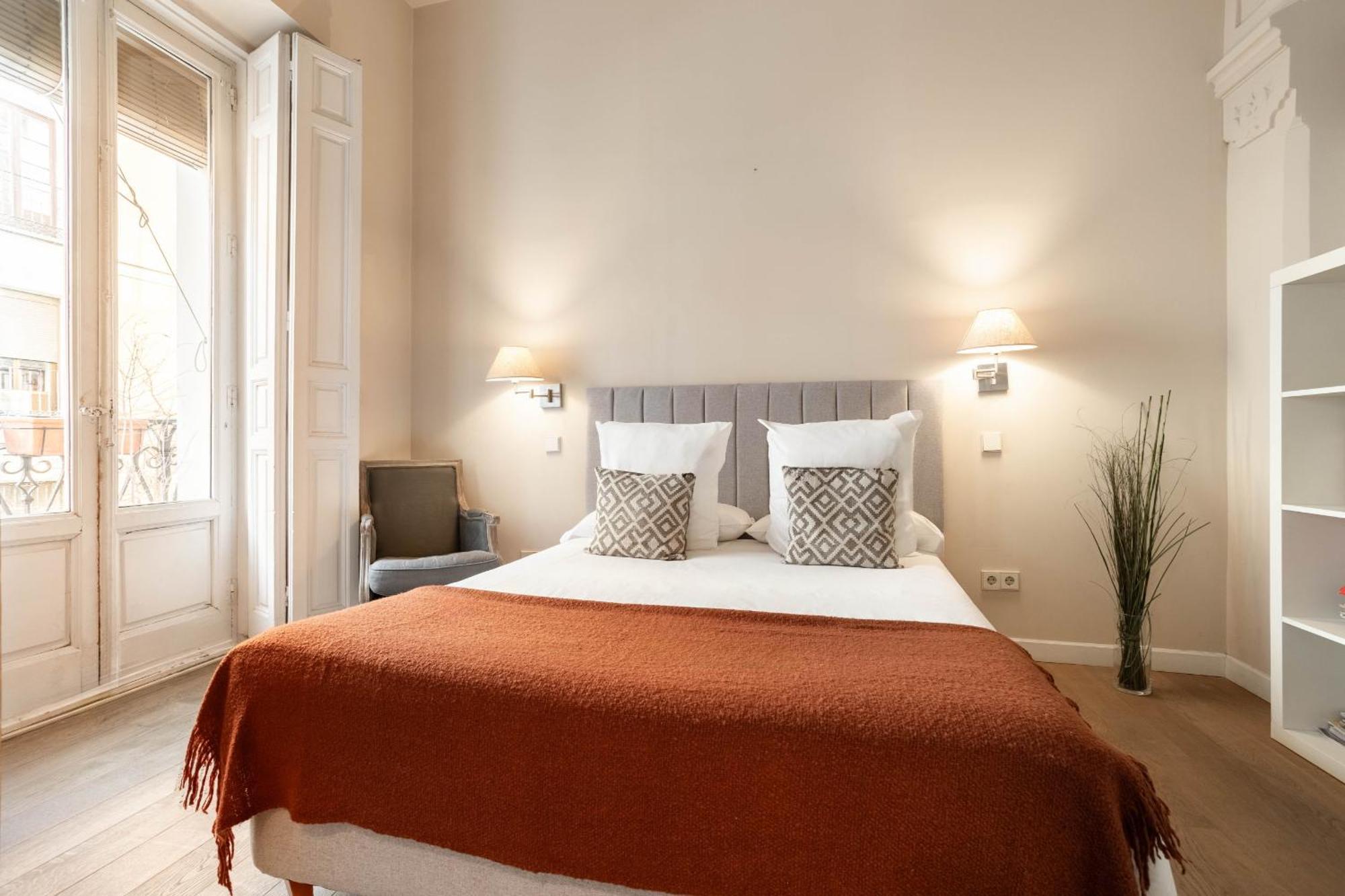 Mit House San Anton Ii En * Madrid