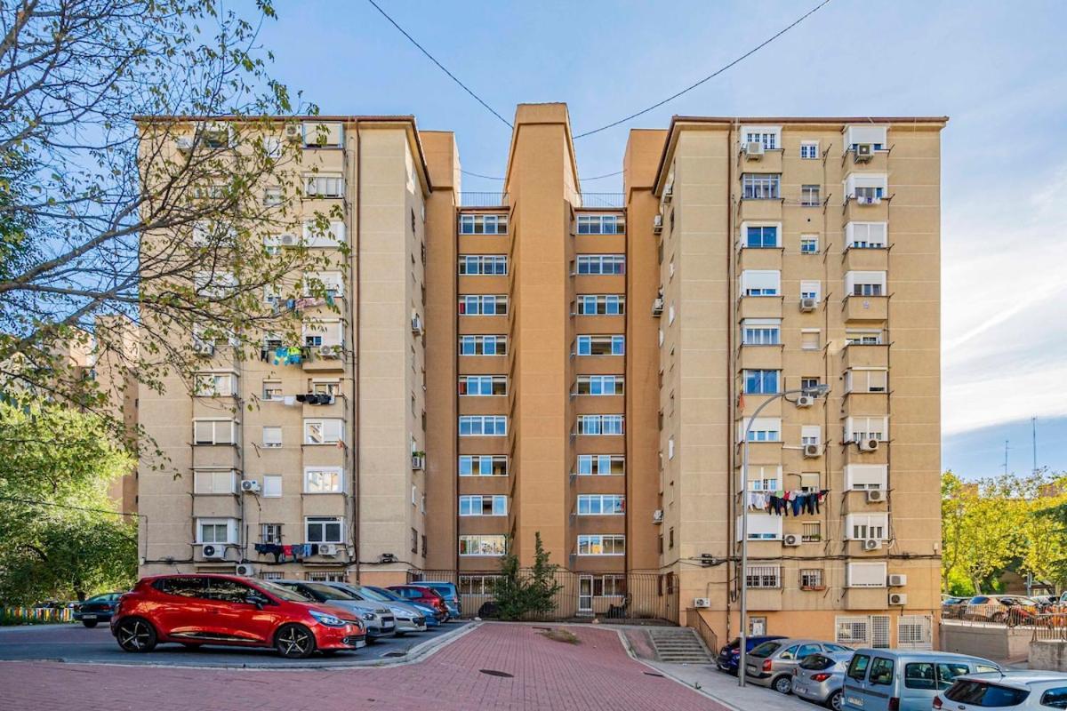 Apartamento Beautiful Family Flat In Residential Area - Noblejas Madrid
