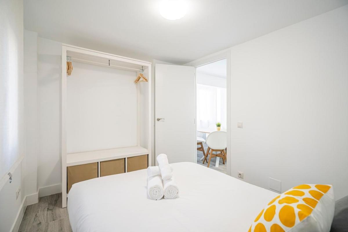 Apartamento Beautiful Family Flat In Residential Area - Noblejas