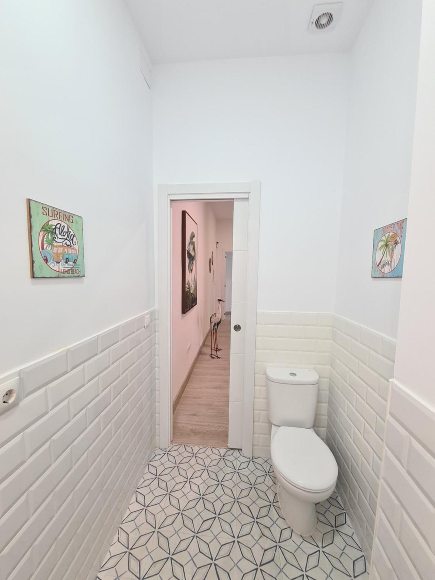 4 - 3 Banos - 8pax - Linea 5 De Metro Apartamento Madrid