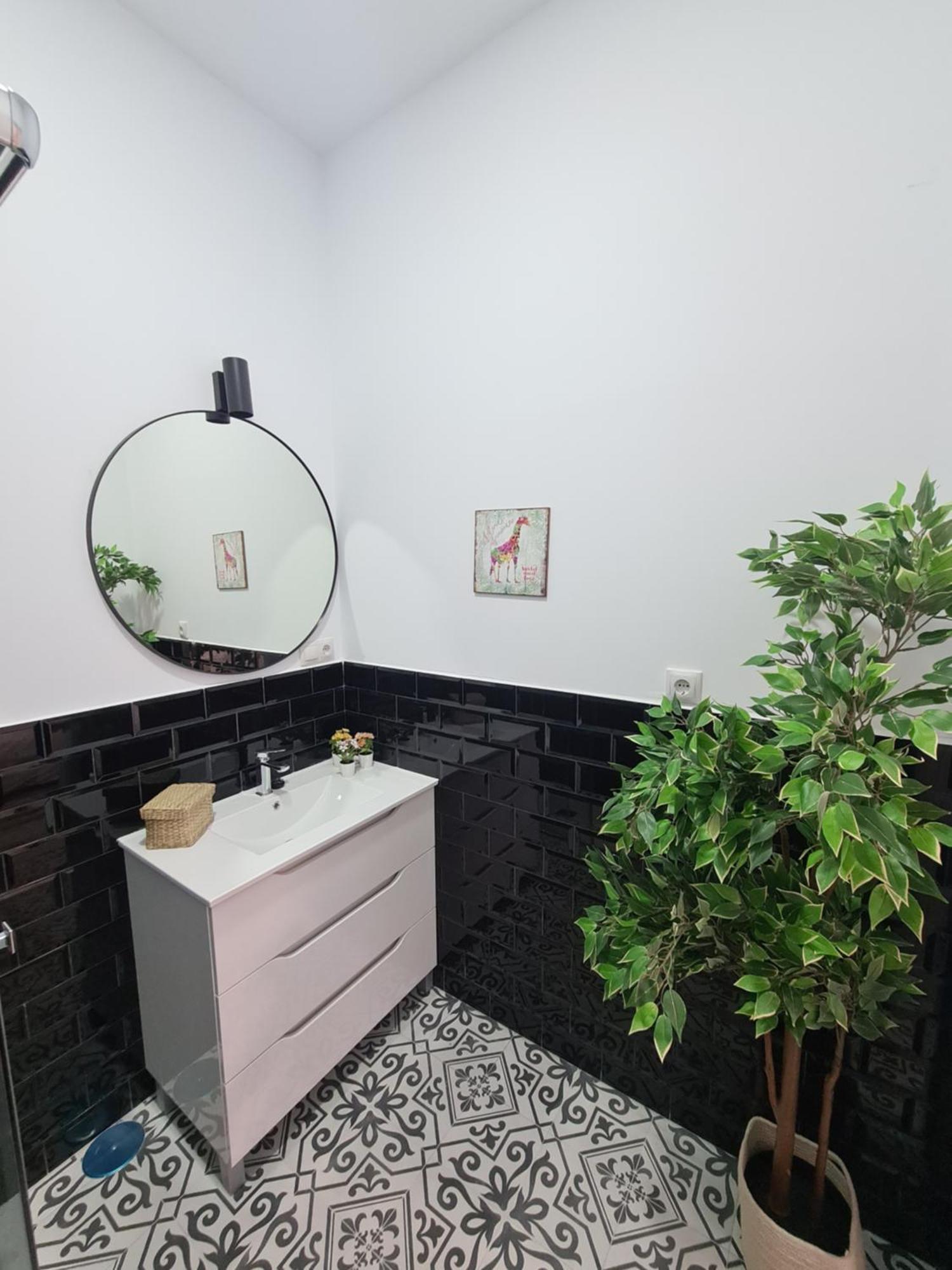 4 - 3 Banos - 8pax - Linea 5 De Metro Apartamento Madrid
