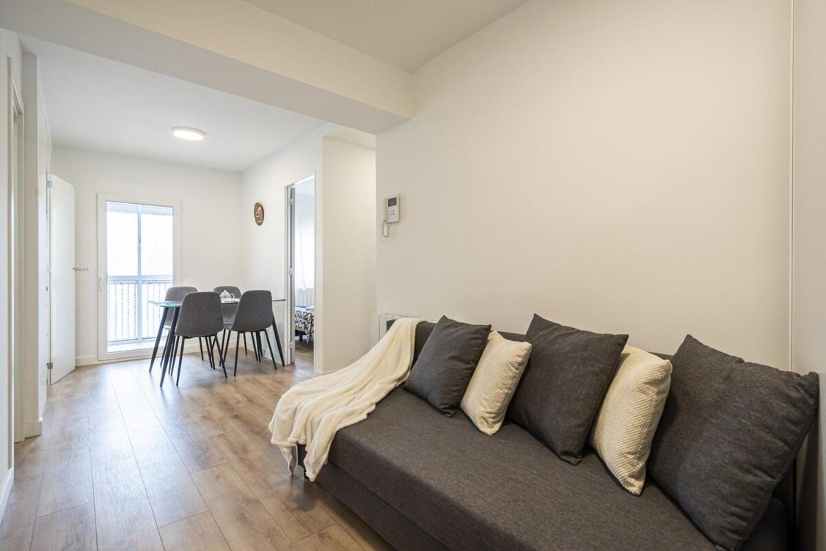 Apartamento For La Vaguada 2 Temporal Pmo10 *