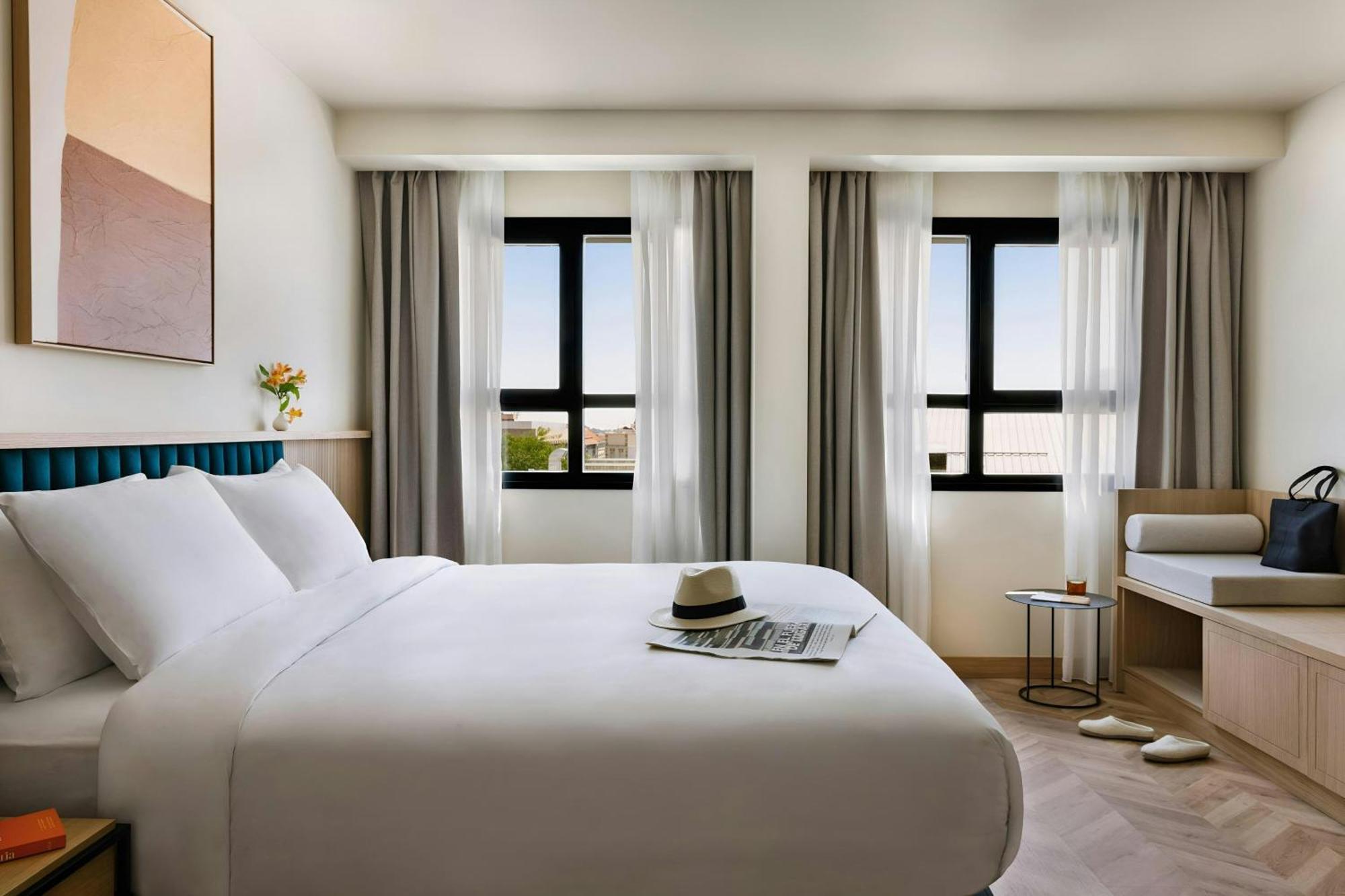 Sonder By Marriott Bonvoy Sofia Atocha Apartahotel Madrid