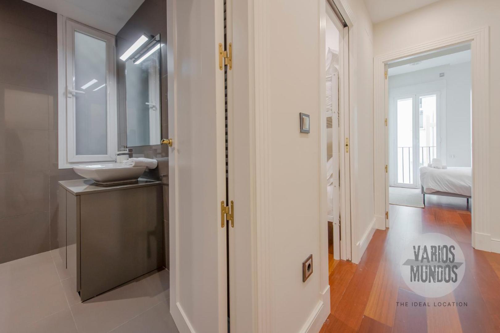 Apartment Vistas Exclusivas 10 En Duque De Osuna 8 *