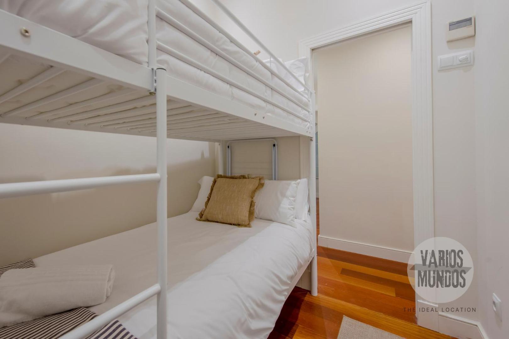 Apartment Vistas Exclusivas 10 En Duque De Osuna 8 *