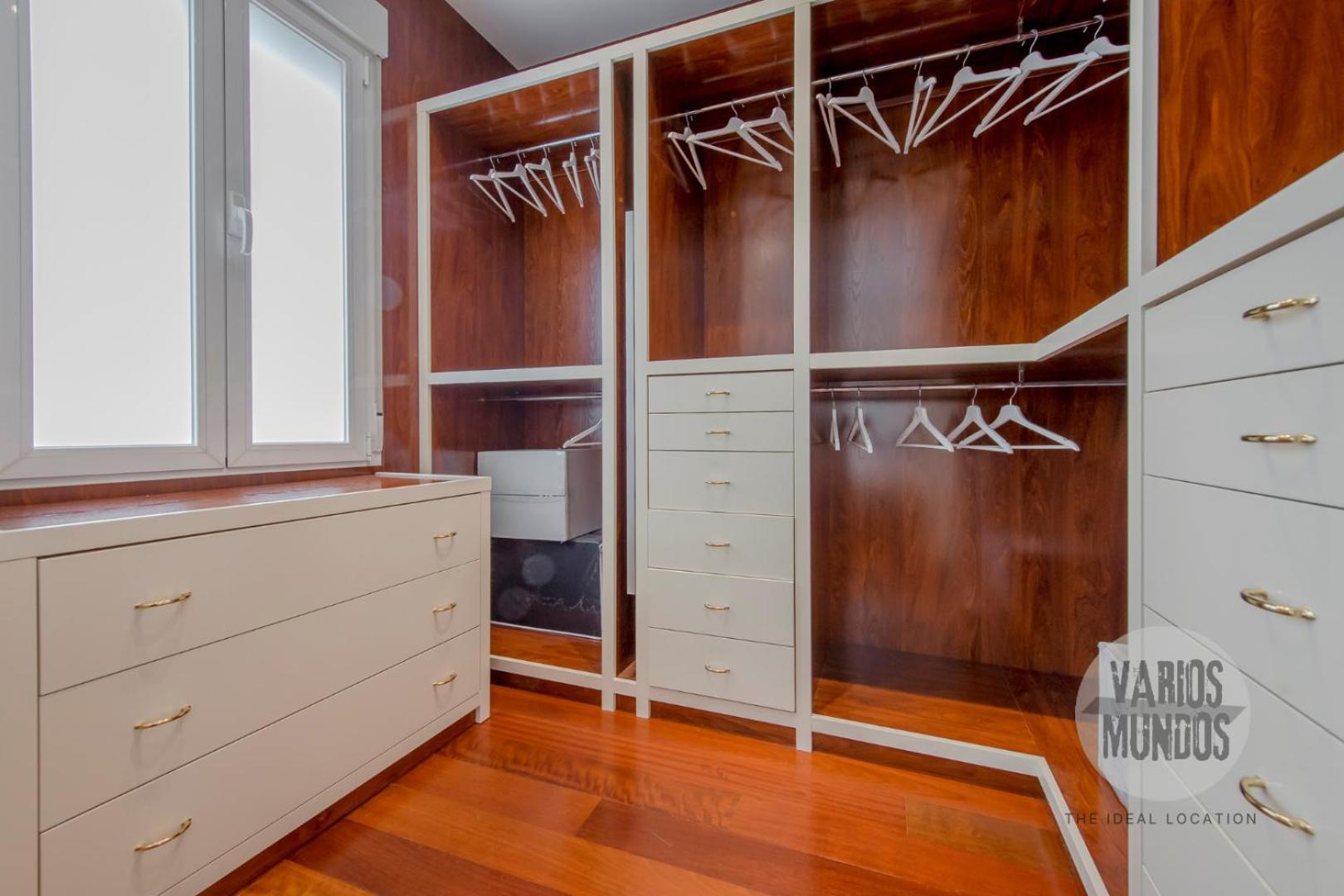 Apartment Vistas Exclusivas 10 En Duque De Osuna 8 Madrid
