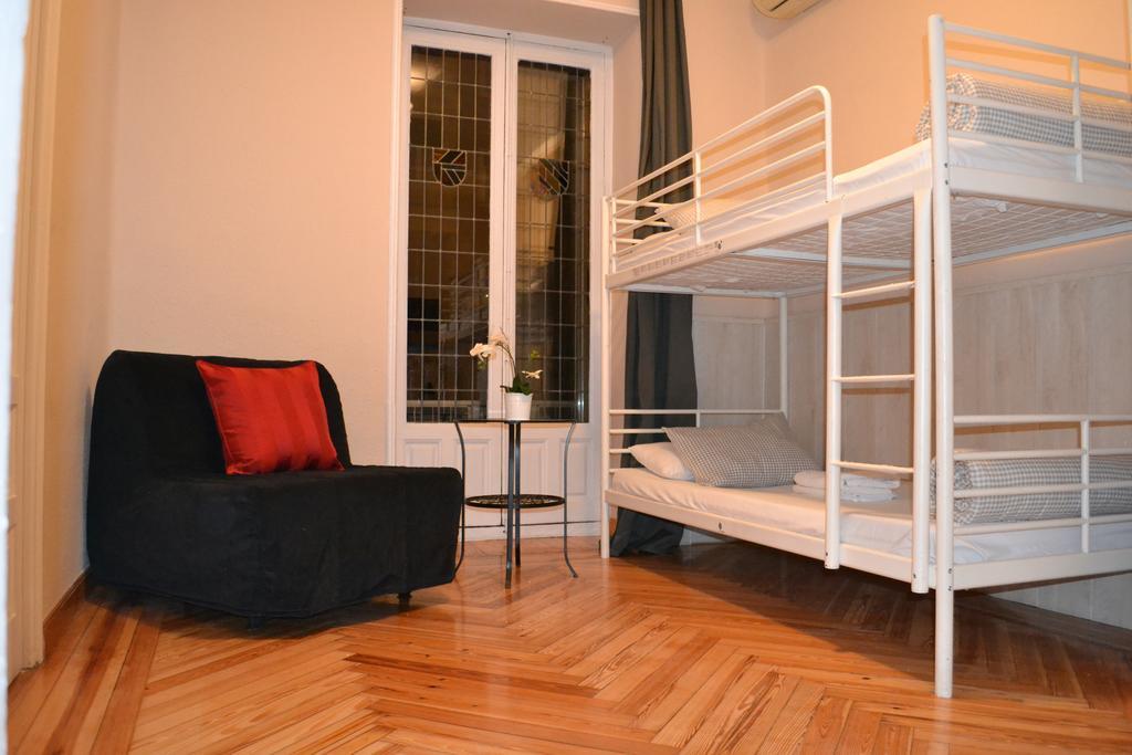 Arguelles 58 * Madrid