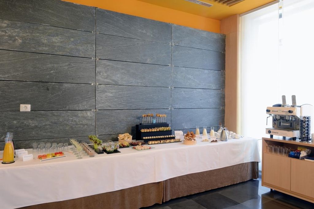 Nh Tablas Hotel 4*
