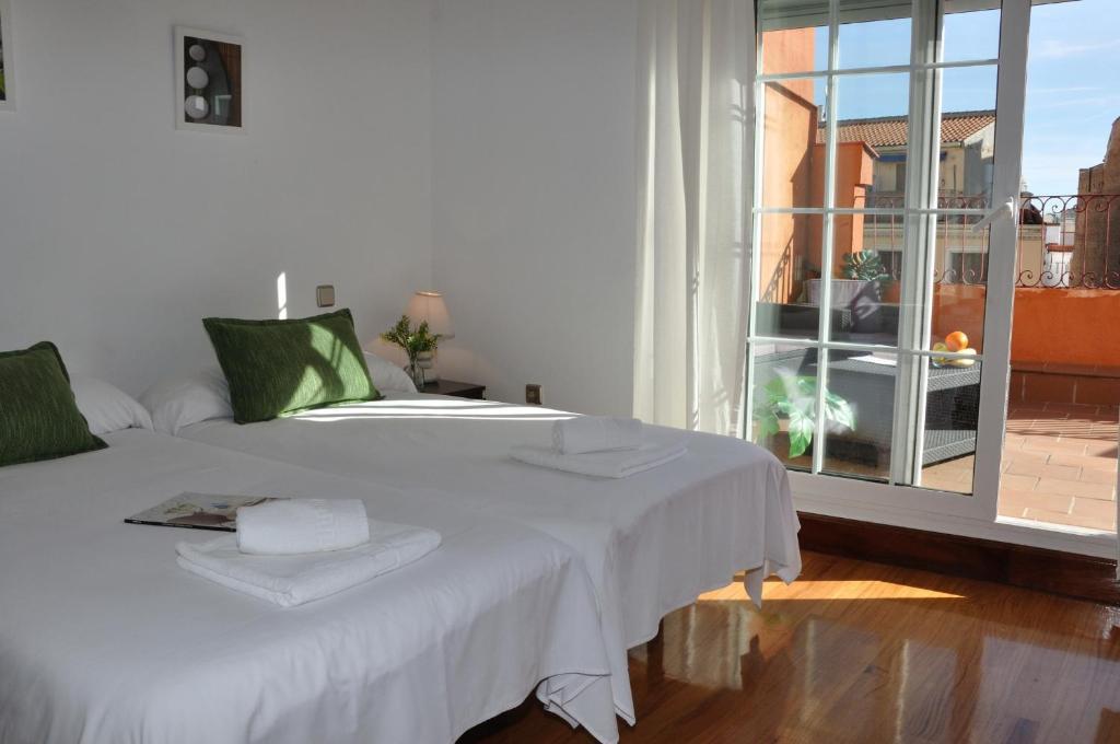 New Point Apartahotel 3*