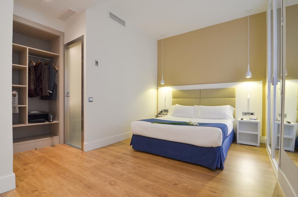 Miau 3* Madrid