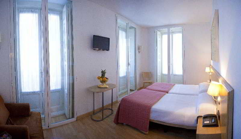 Miau Hotel 3*