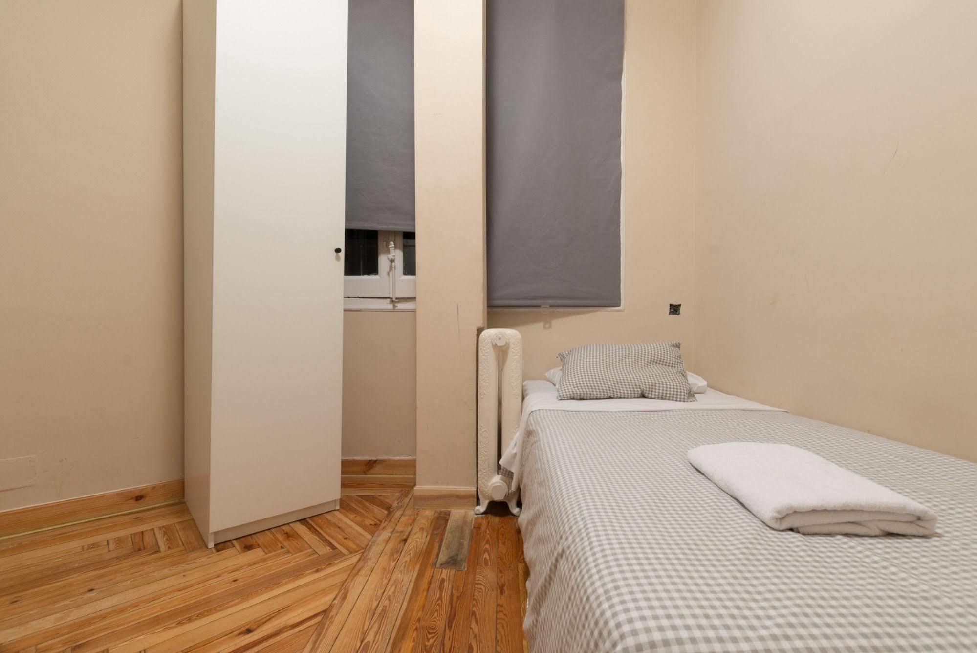 Apartment Arguelles 58 Madrid