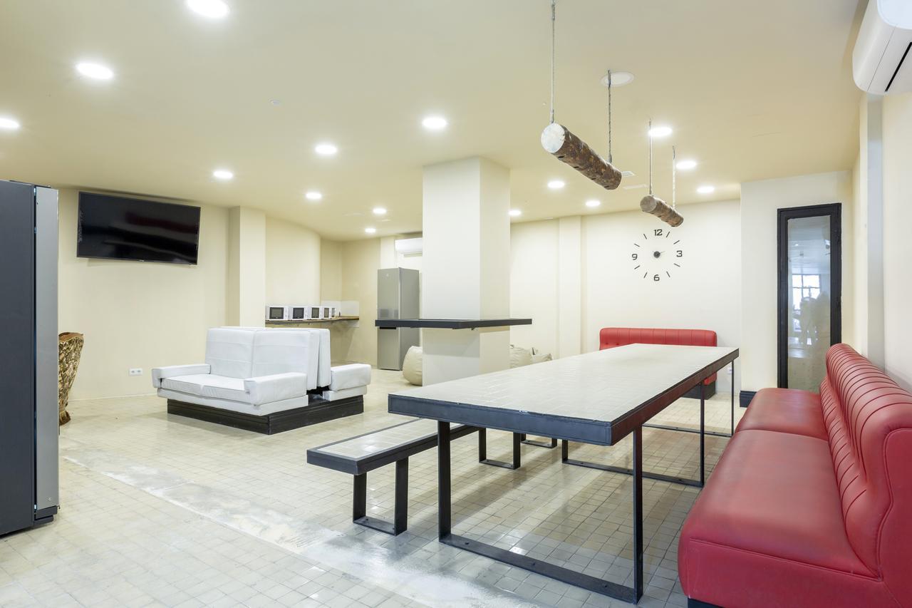 Hostal A&b Principe Pio Madrid