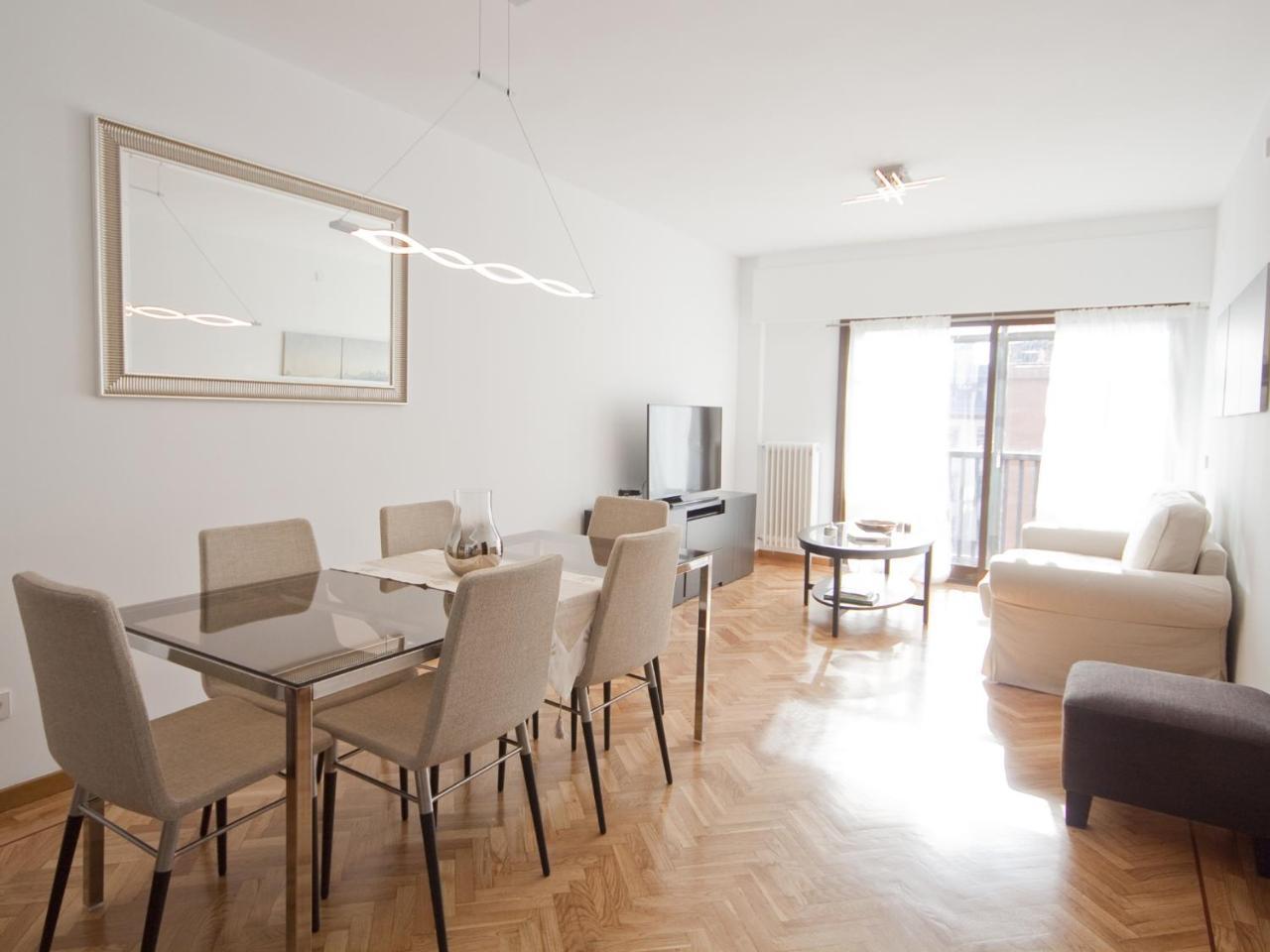 Piso Parking En El Más Castizo Apartamento Madrid