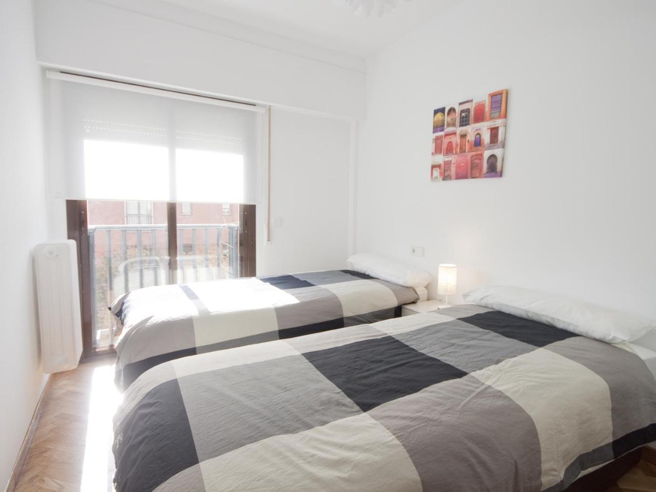Apartamento Piso Parking En El Más Castizo *