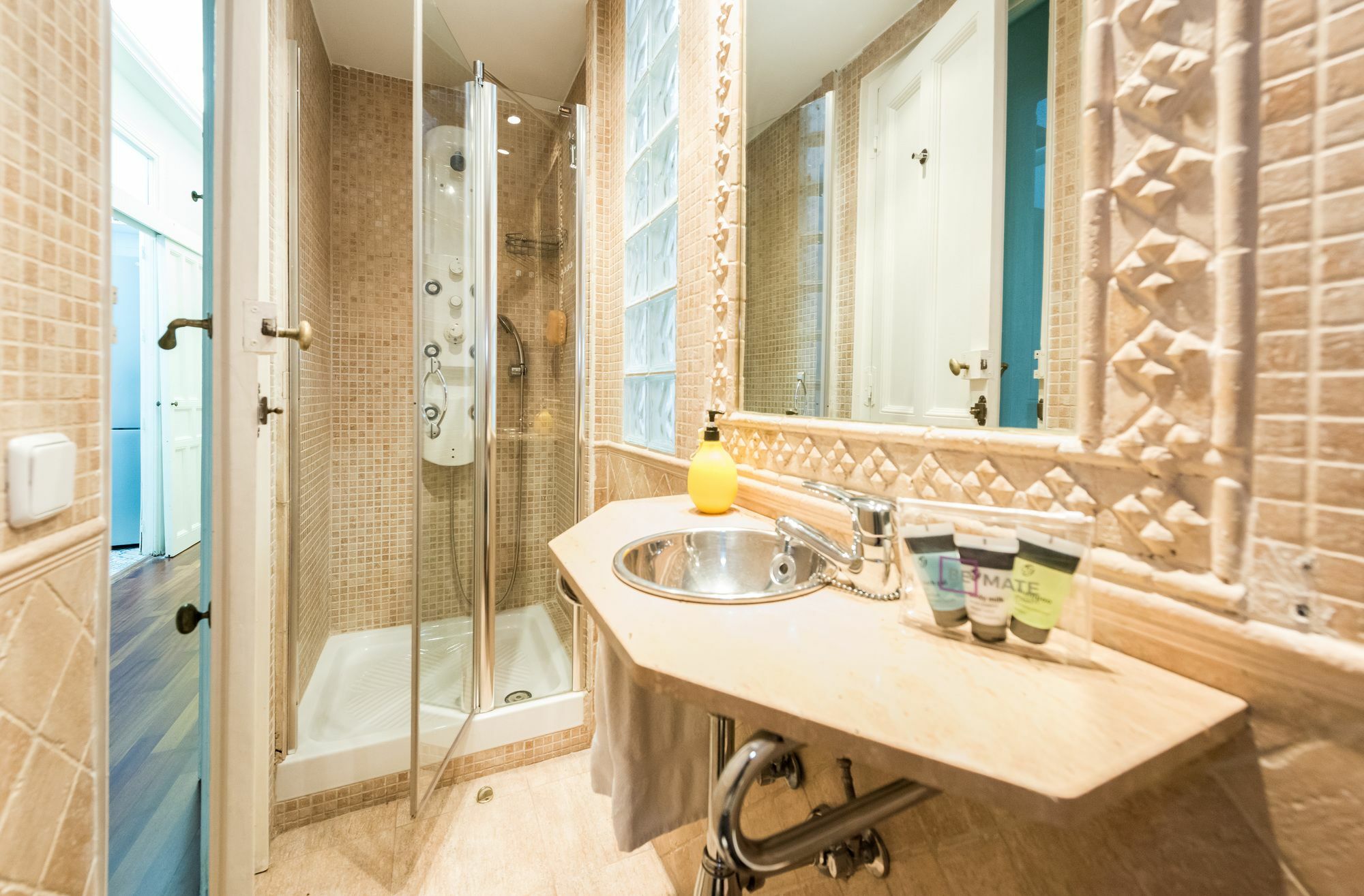 Nunez De Balboa Center Apartment *