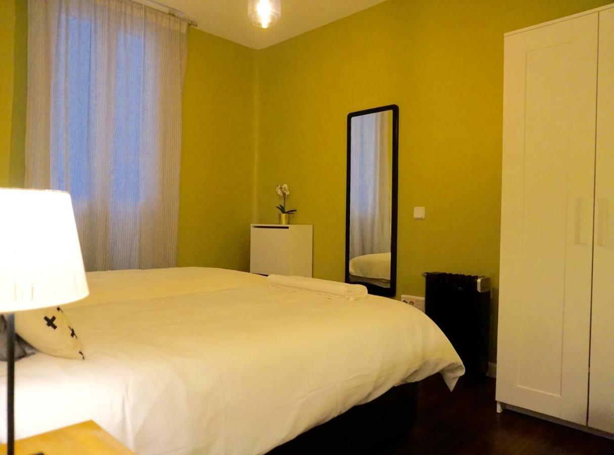 Smart Plaza De Las Cortes Apartamento Madrid