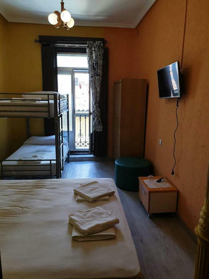 Arvin Hostal Pensión