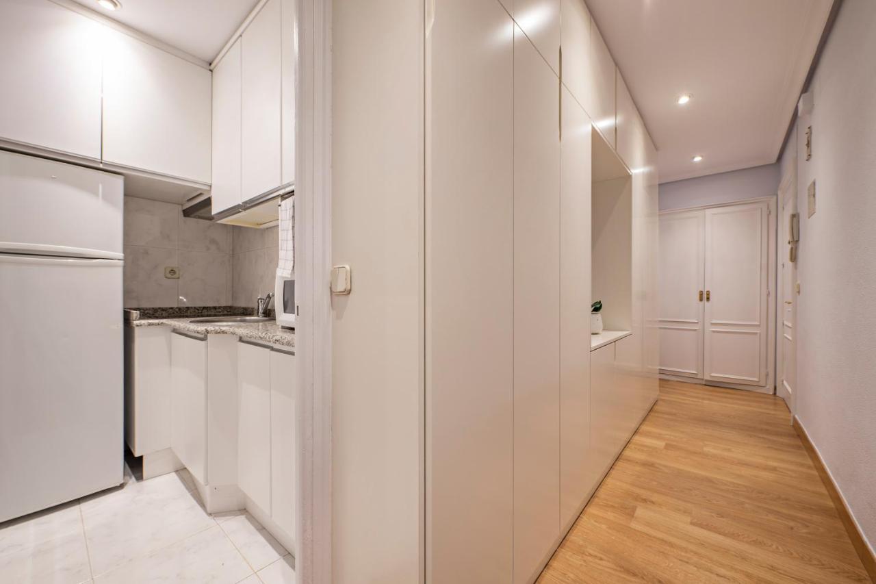 Apartment Jeronimos *