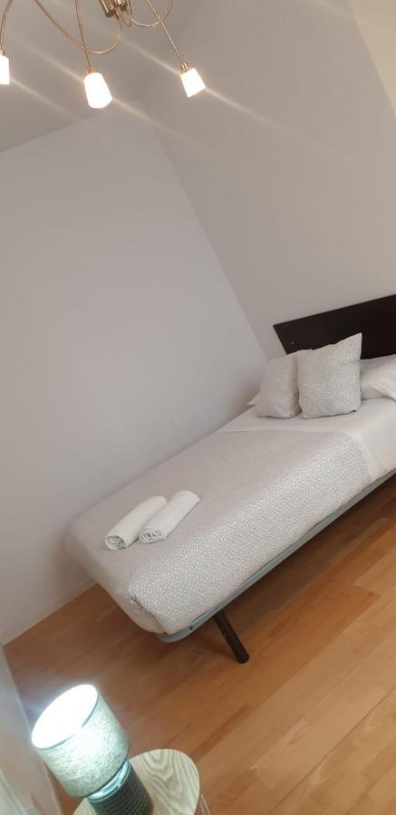 Village La Latina Apartamento Madrid