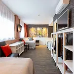 Fly Rooms Madrid Airport