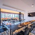 Canopy By Hilton Madrid Castellana