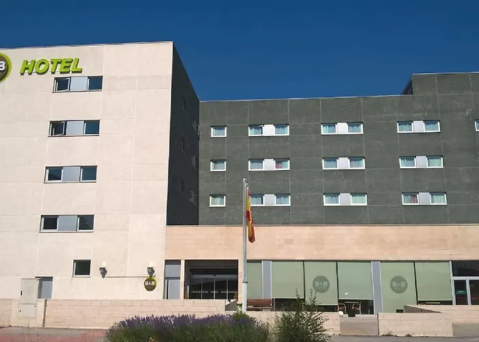 B&B Hotel Madrid Aeropuerto T1 T2 T3