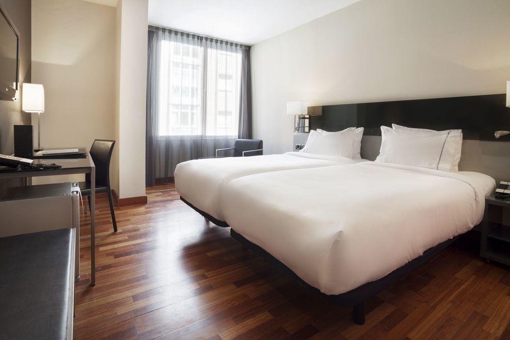 Ac Avenida De América By Marriott Madrid