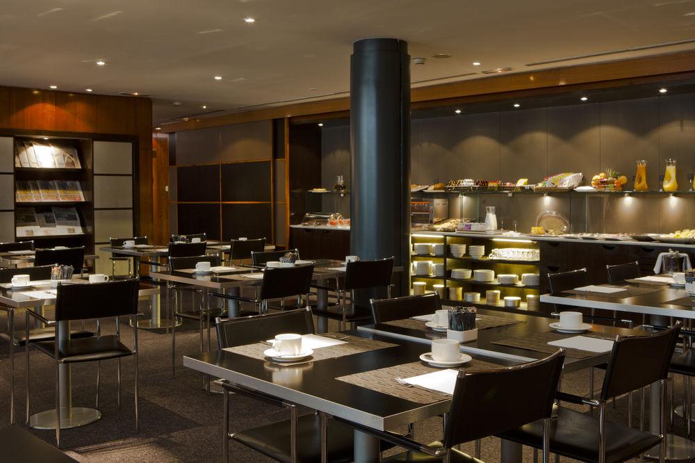 Hotel Ac Avenida De América By Marriott 3*