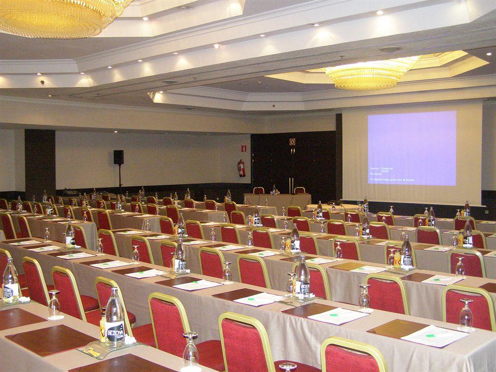 Hotel Canopy By Hilton Castellana 4*