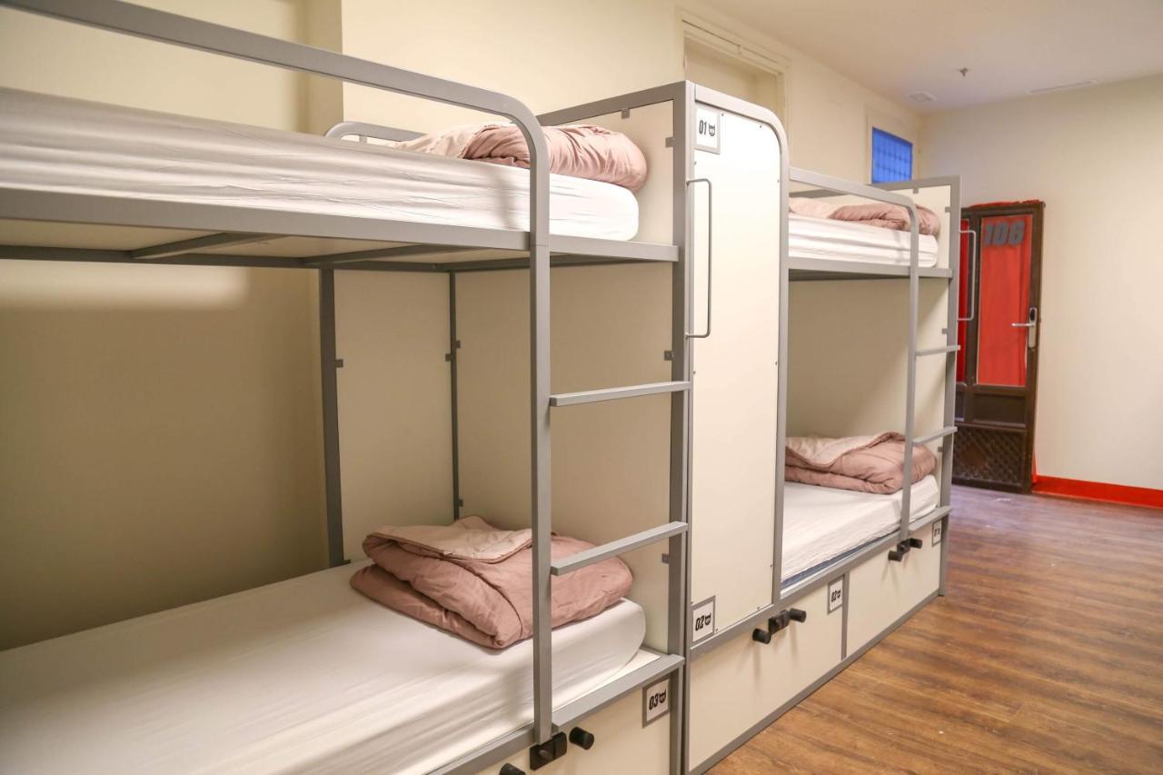 Hostal Cats Sol