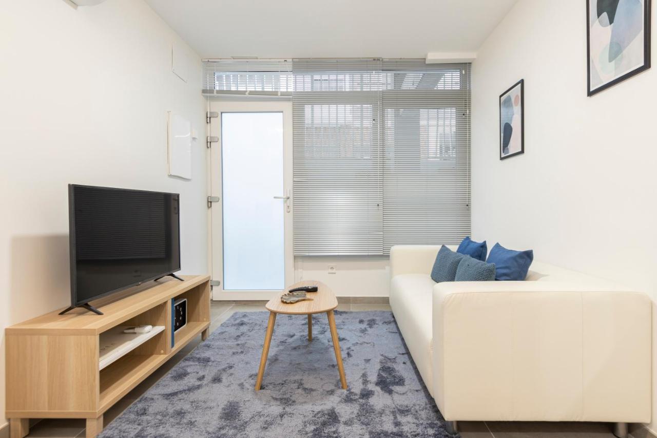 Turístico Anr 1 - B Apartamento Madrid
