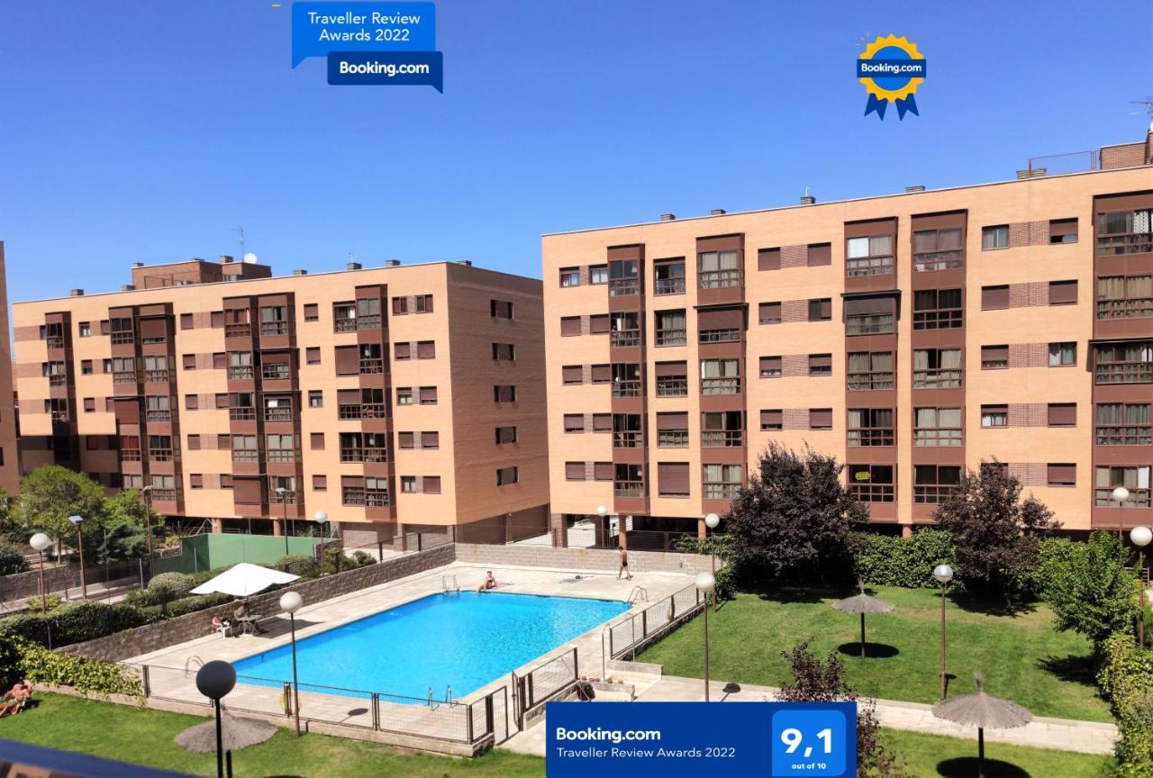 Deyanira 59 Airport Ifema * Madrid
